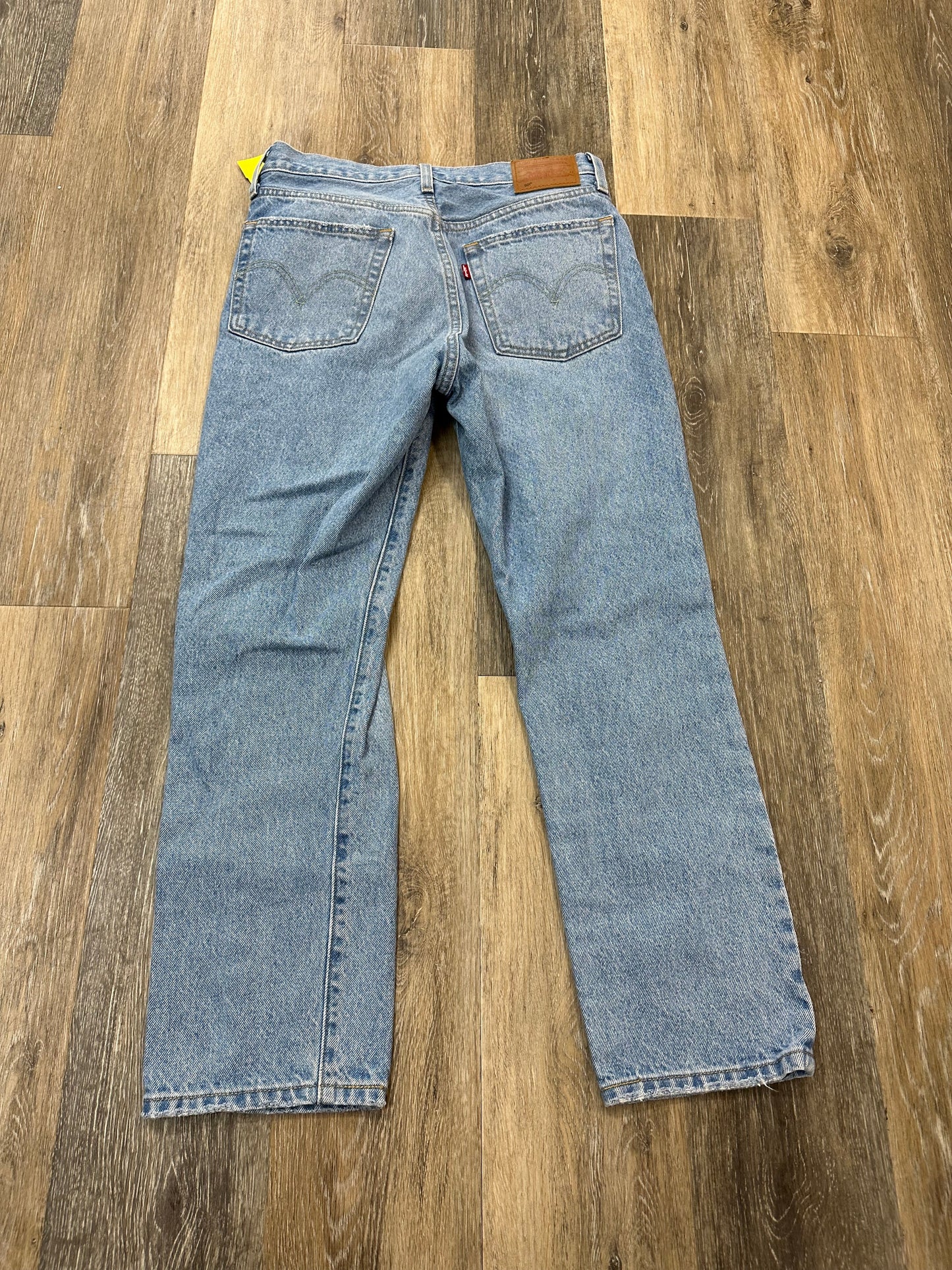 Jeans Straight By Levis In Blue Denim, Size: 4