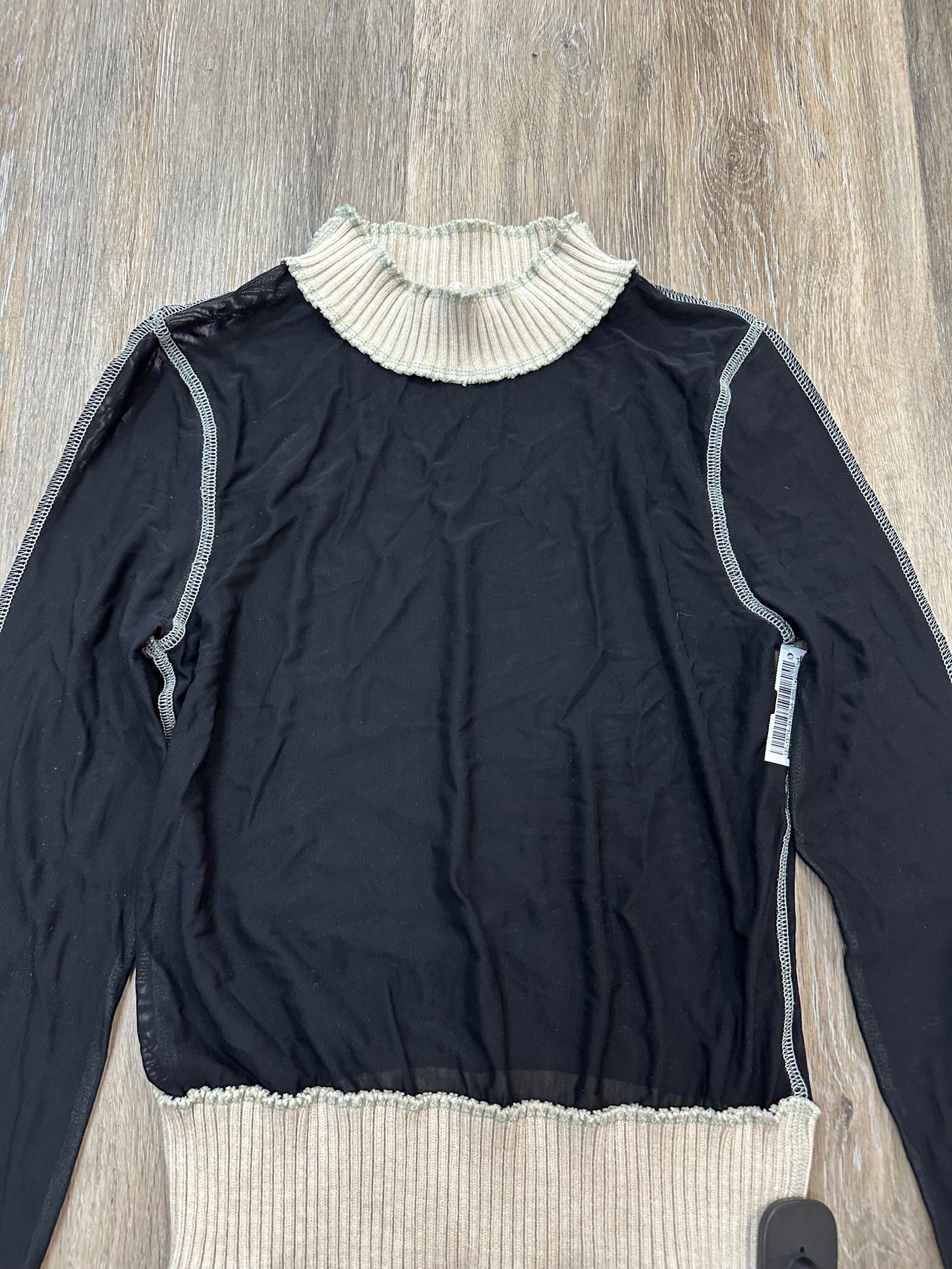 Top Long Sleeve By Gilded Intent In Black, Size: L