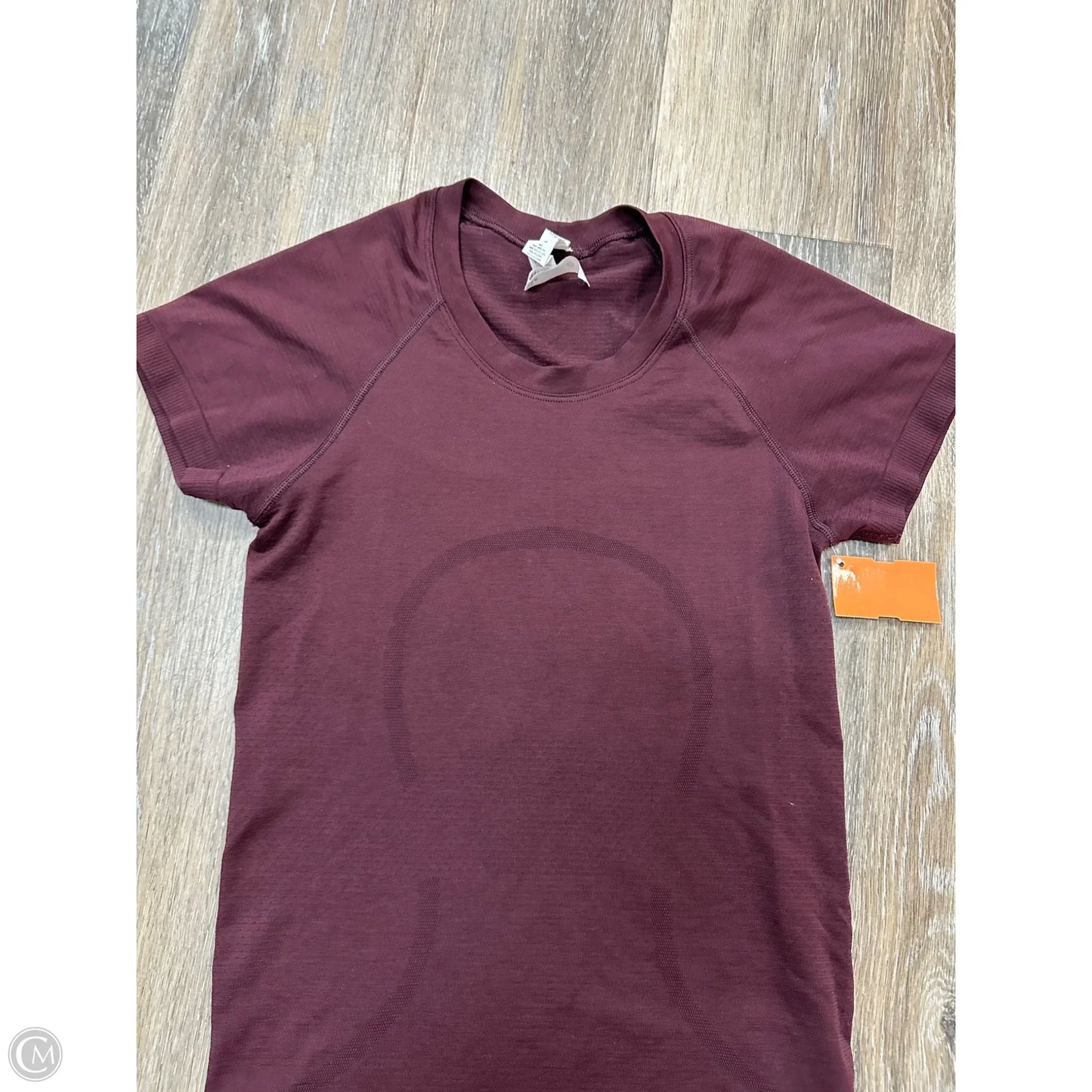 Athletic Top Short Sleeve By Lululemon In Maroon, Size: 2