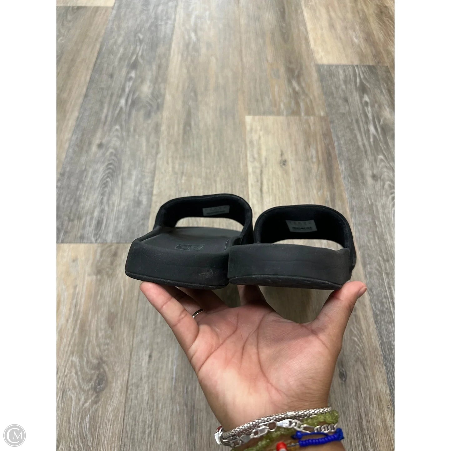 Sandals Flats By Lululemon In Black, Size: 9