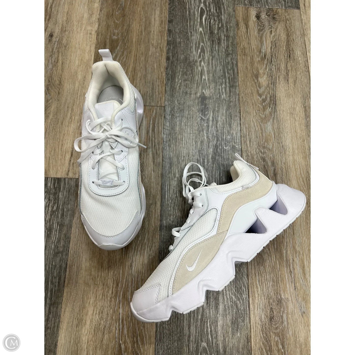 Shoes Athletic By Nike In White, Size: 12