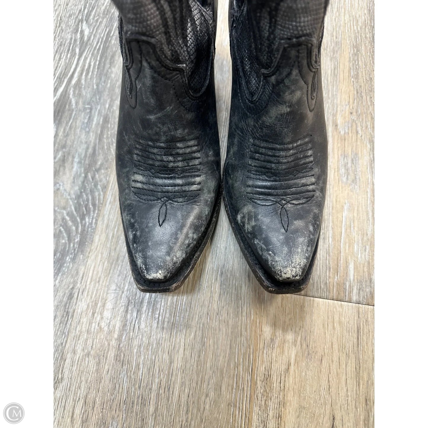 Boots Western By Ariat In Grey, Size: 6