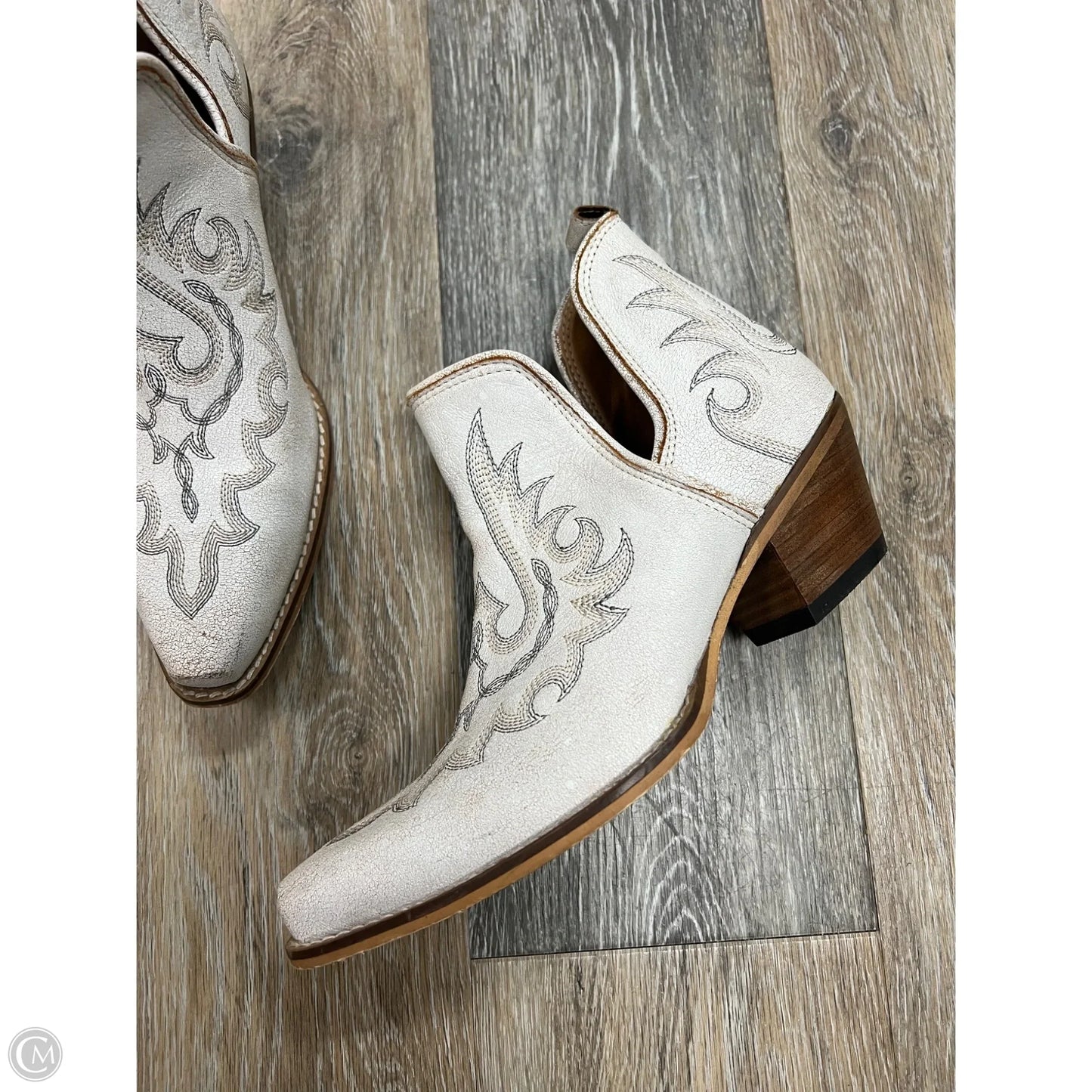 Boots Western By Myra In White, Size: 6