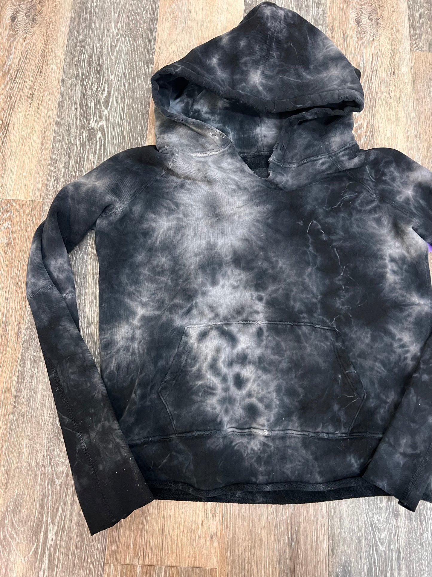 Sweatshirt Hoodie Designer By Nili Lotan In Tie Dye Print, Size: S