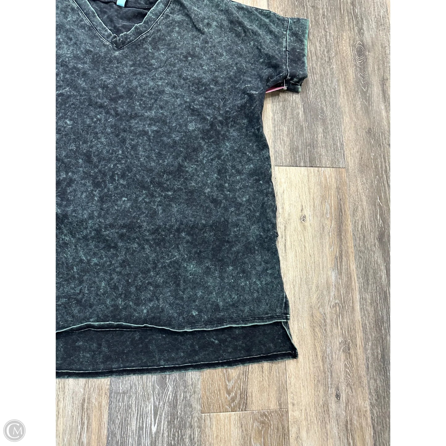 Top Short Sleeve By Zenana Outfitters In Black, Size: 1x