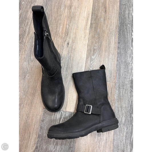 Boots Designer By Ugg In Black, Size: 8