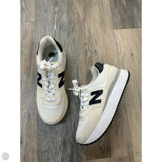 Shoes Sneakers By New Balance In Cream, Size: 7.5