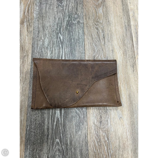 Clutch Leather By AB, Size: Medium