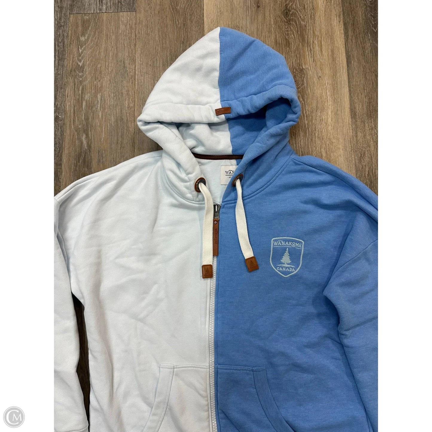 Sweatshirt Hoodie By Wanakome In Blue, Size: M