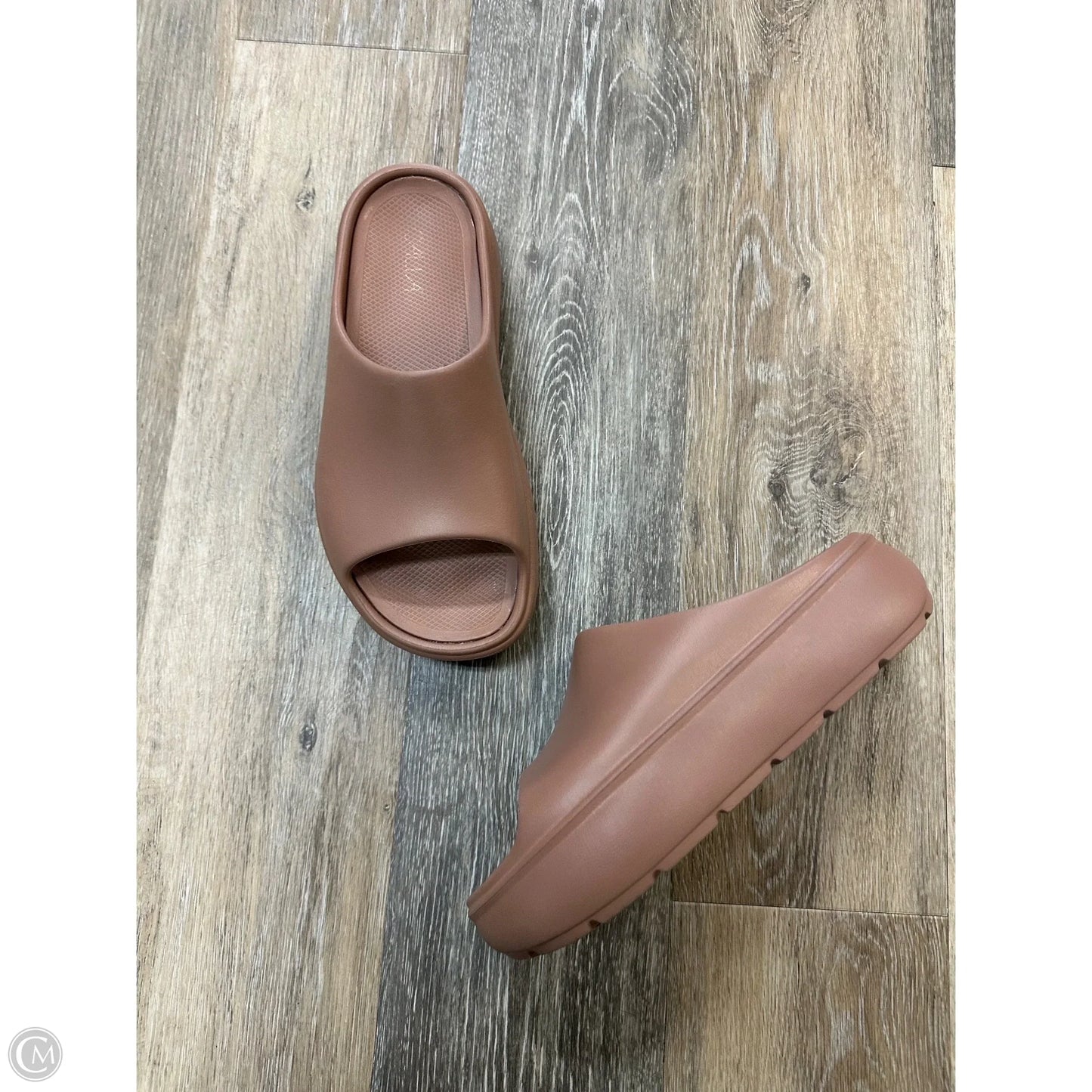 Sandals Flats By Calia In Brown, Size: 9