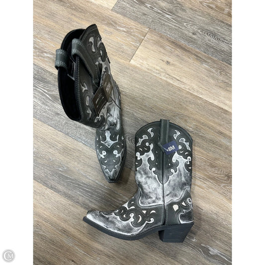 Boots Western By Rockin Country Collection In Grey, Size: 8