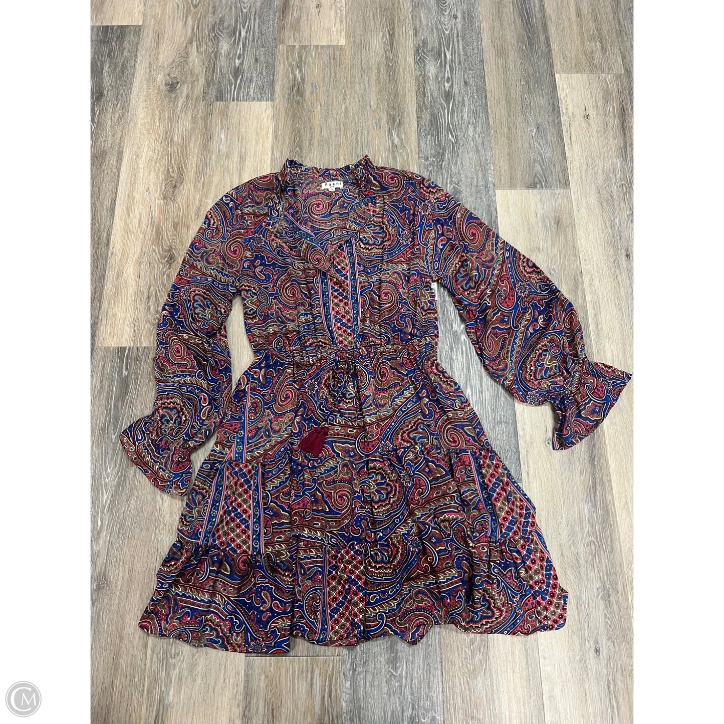 -Dress Casual Short By Paani In Paisley Print, Size: M