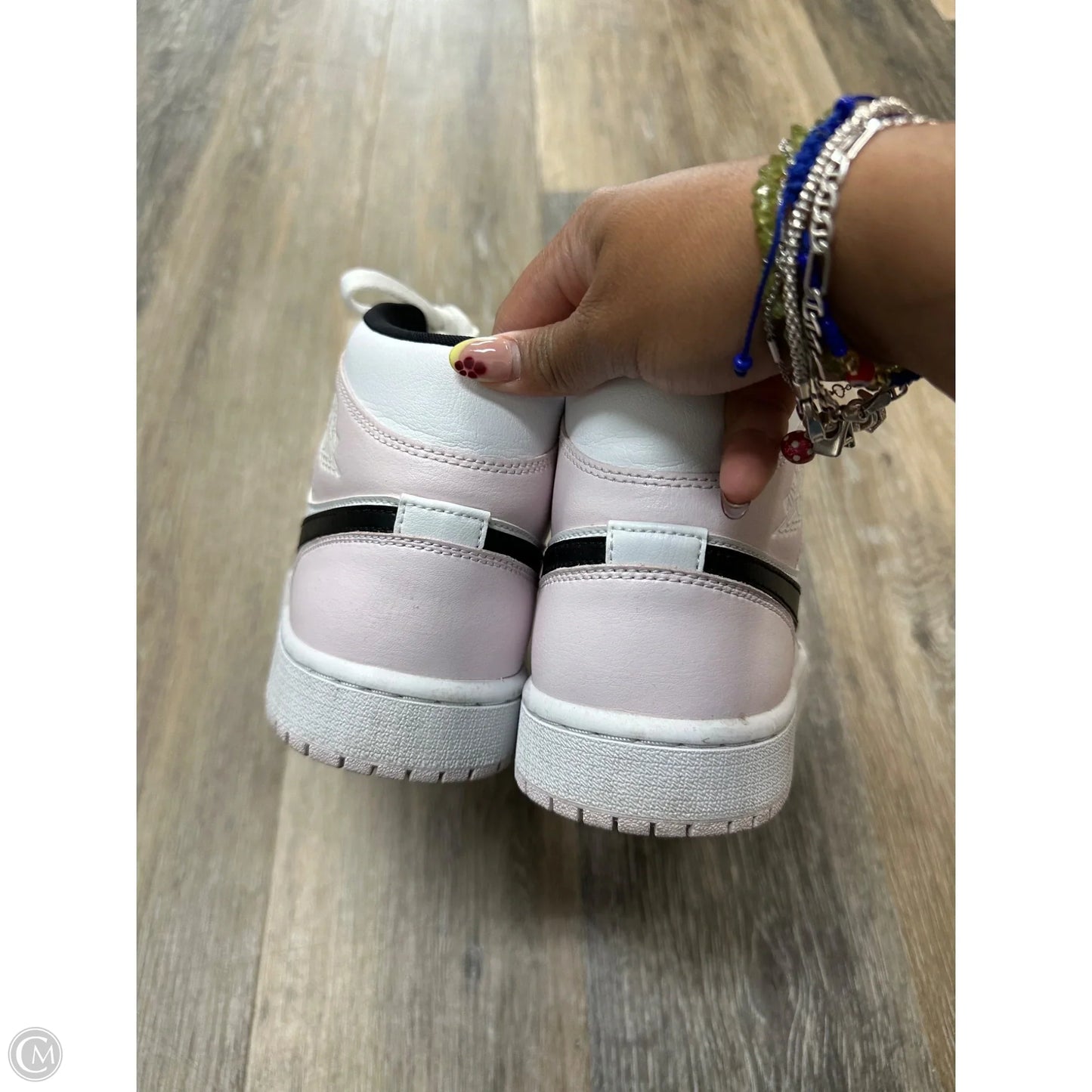 Shoes Sneakers By Nike In Pink & White, Size: 10.5