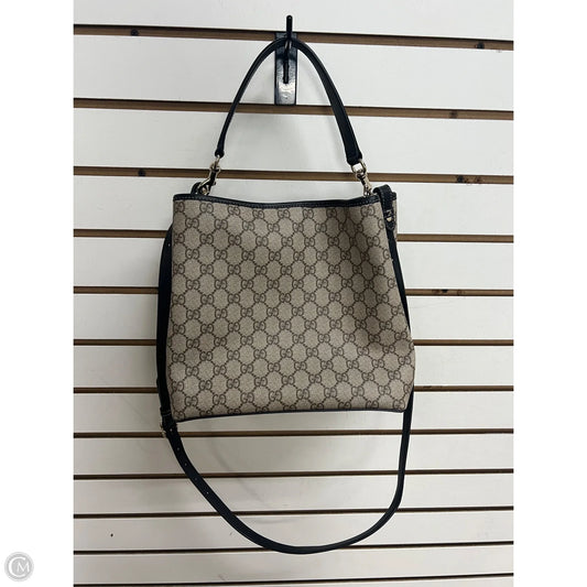 Handbag Luxury Designer By Gucci, Size: Medium