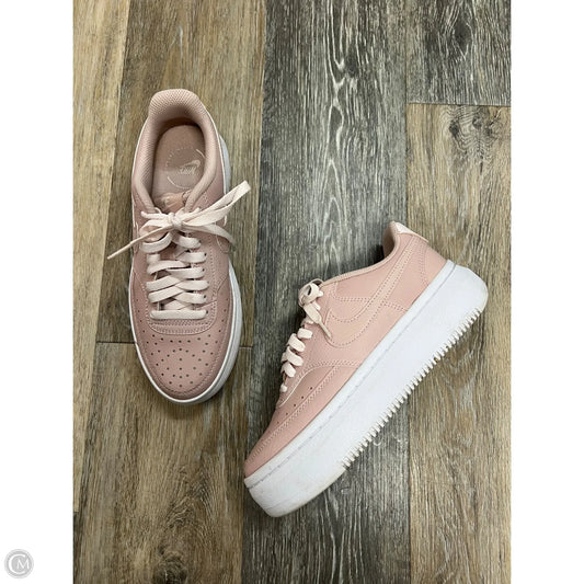 Shoes Sneakers By Nike In Pink & White, Size: 7.5