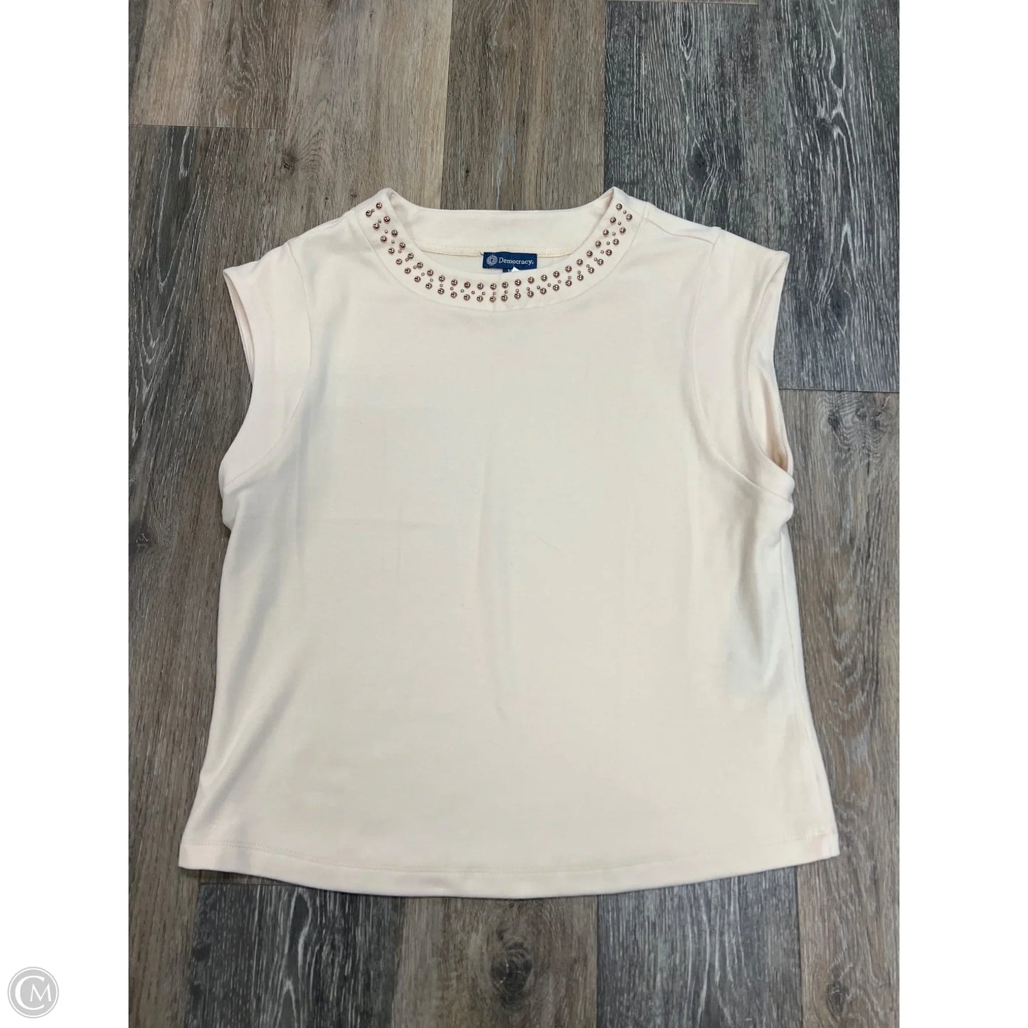 Top Sleeveless By Democracy In Cream, Size: M