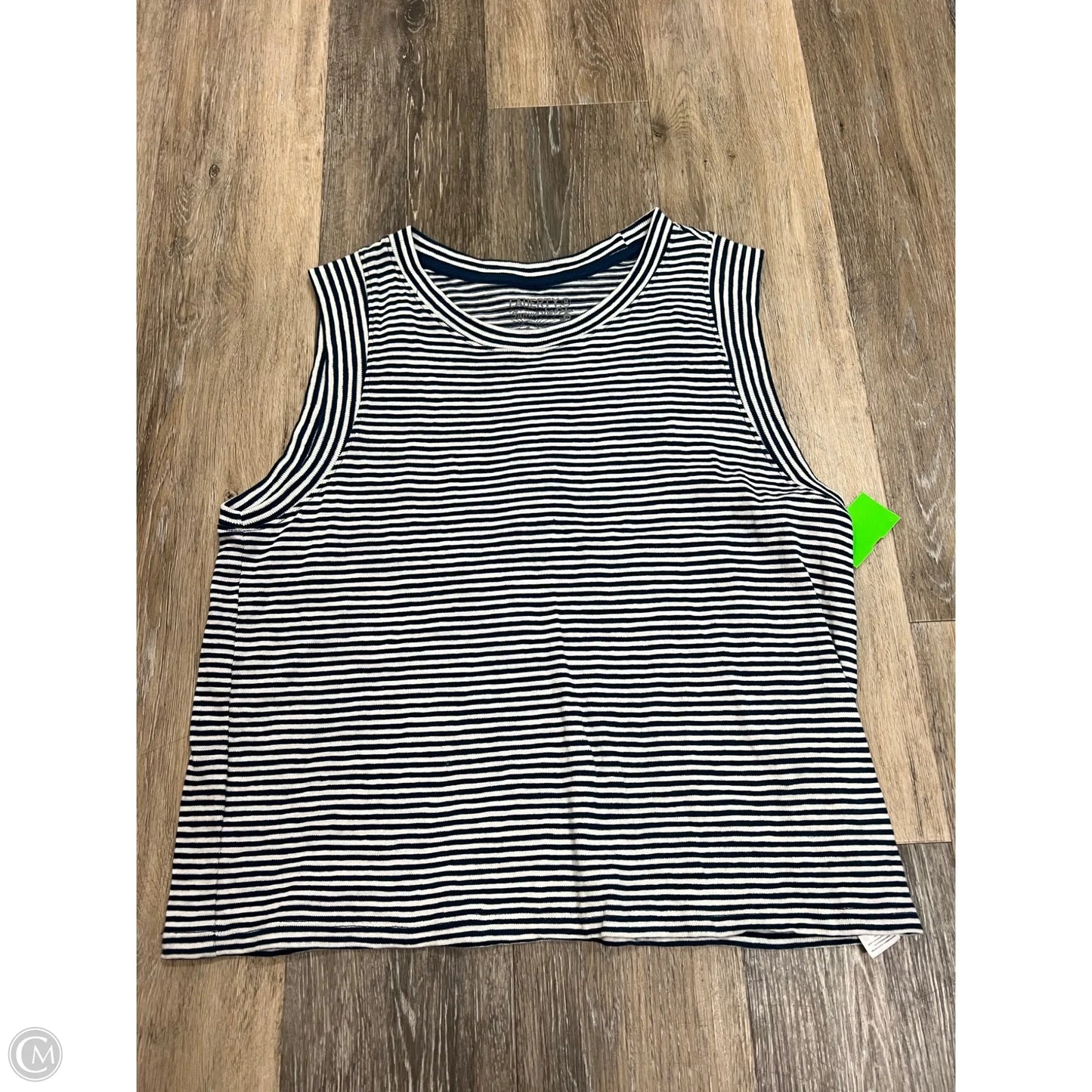 Top Sleeveless By Faherty In Striped Pattern, Size: M