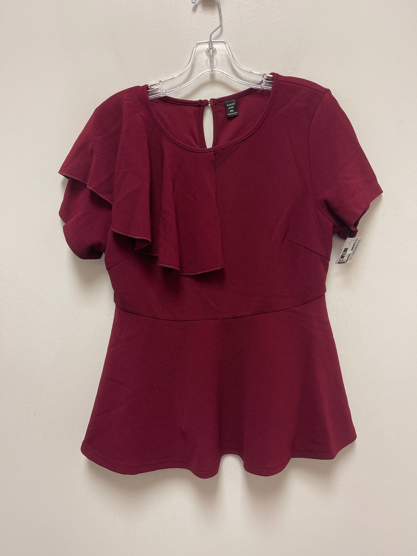 Top Short Sleeve By Shein  Size: 1x