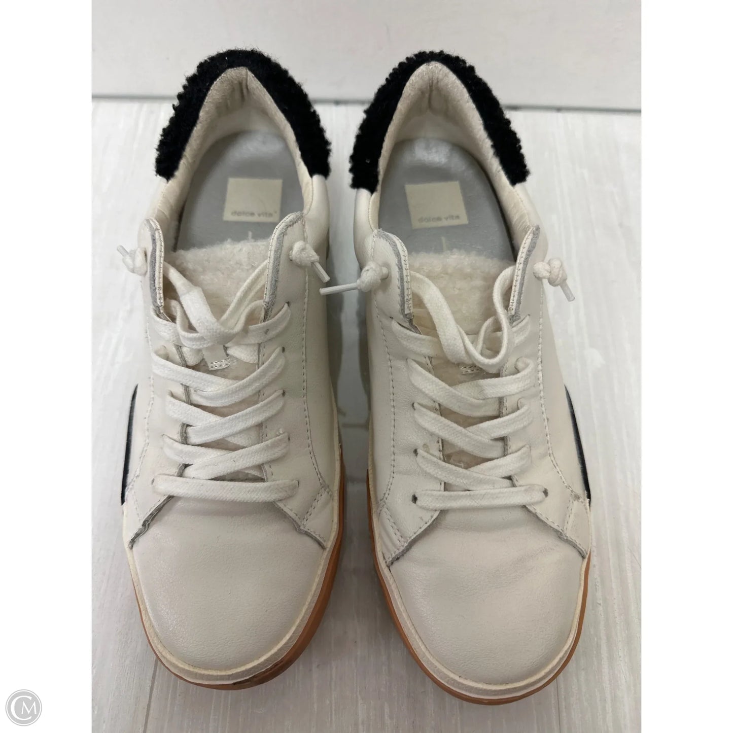 Shoes Sneakers By Dolce Vita In White, Size: 9
