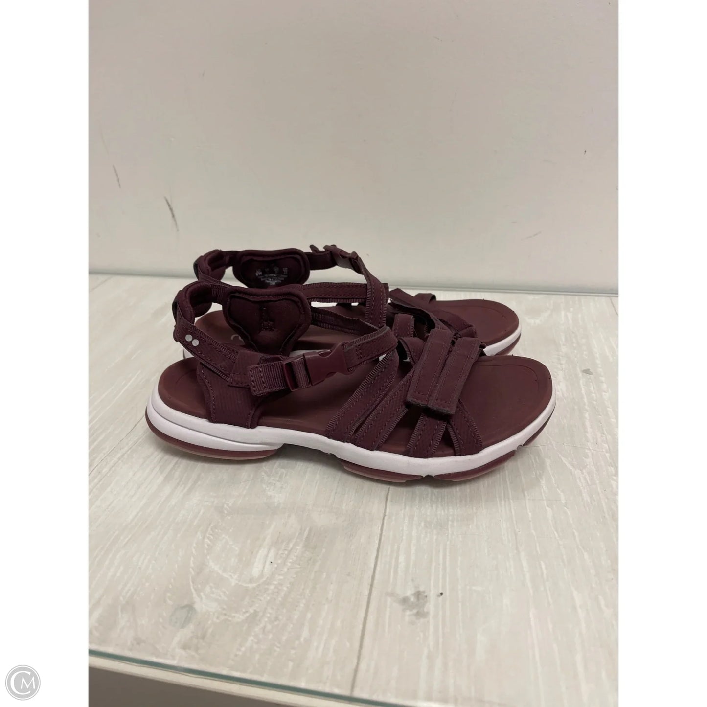 Sandals Flats By Ryka In Maroon, Size: 6