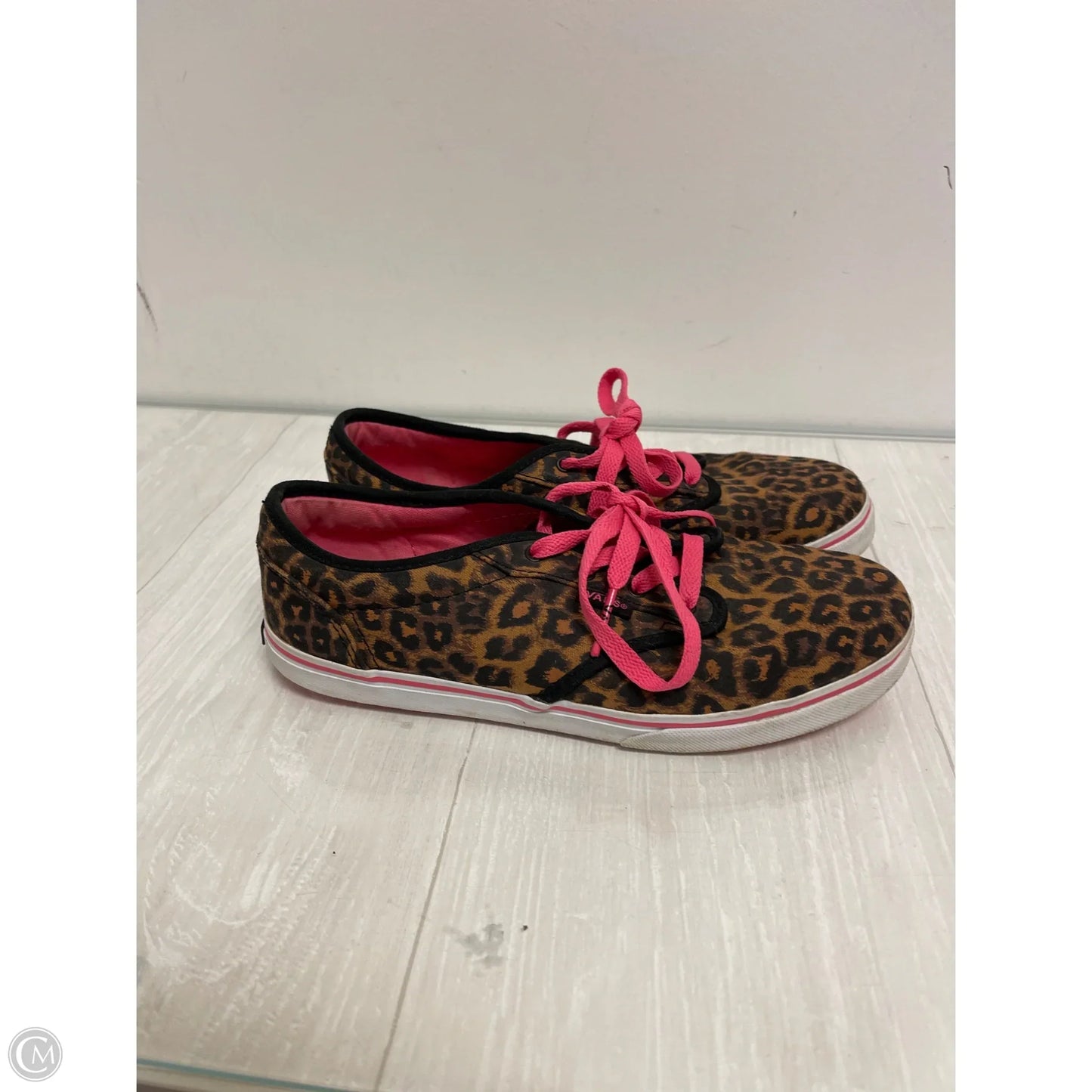 Shoes Sneakers By Vans In Leopard Print, Size: 6