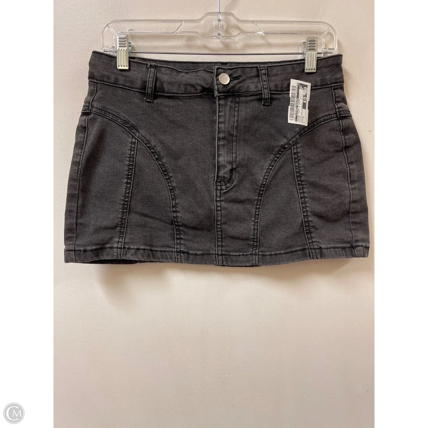 Skirt Mini & Short By Clothes Mentor In Black, Size: 6