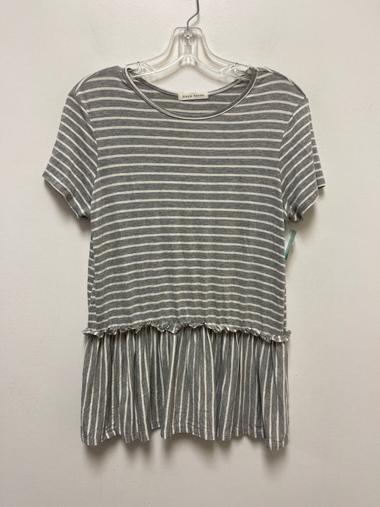 Top Short Sleeve By Clothes Mentor  Size: M