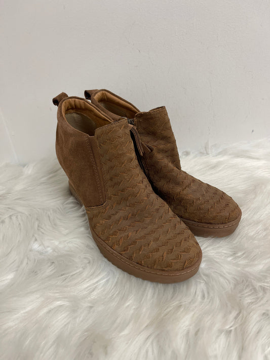 Boots Ankle Heels By Sofft In Brown, Size: 9.5