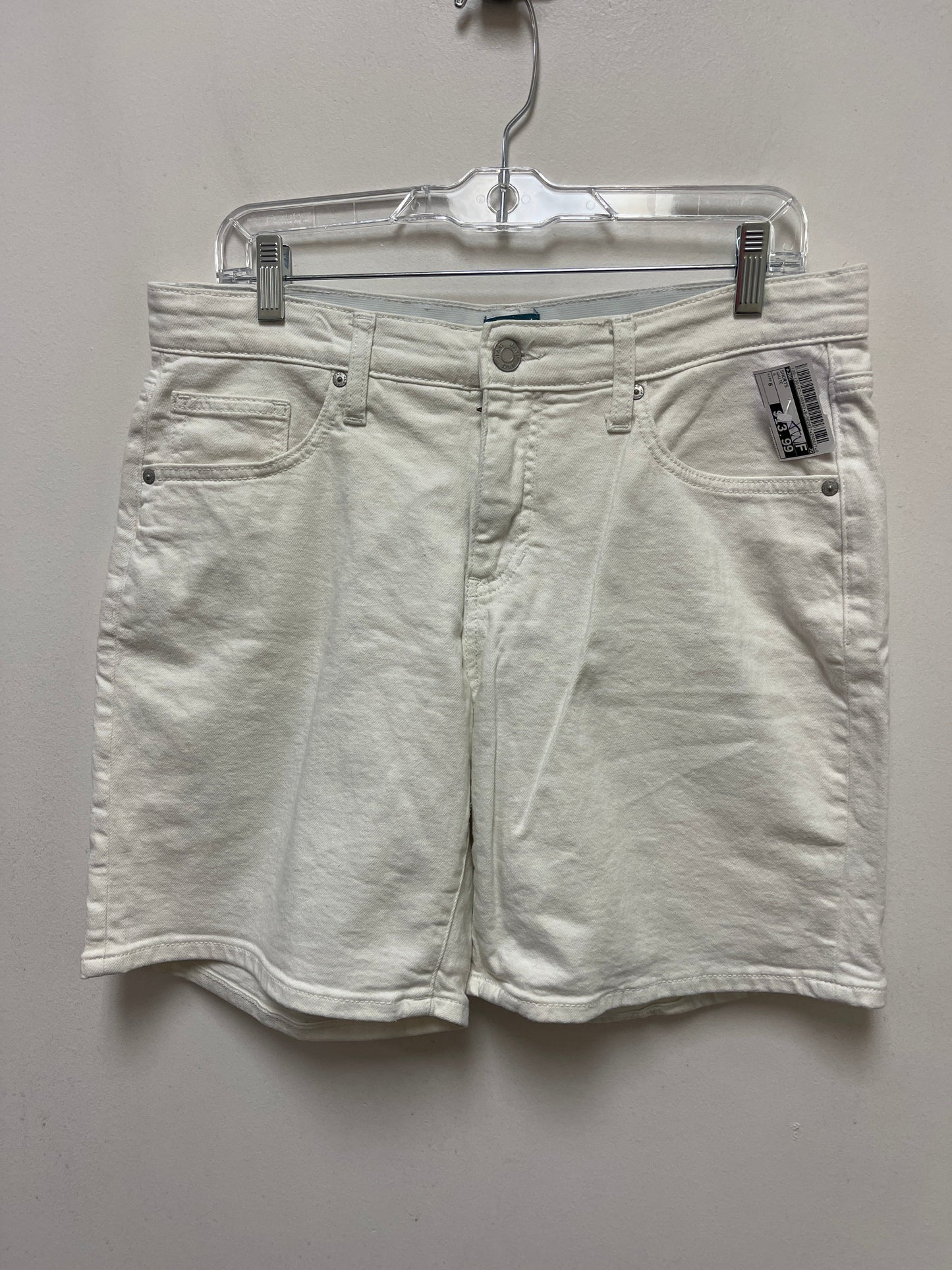 White Shorts Jag, Size 6