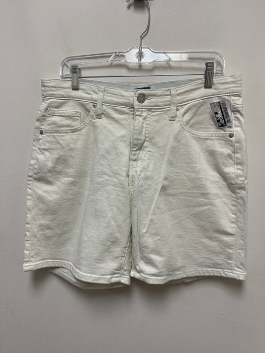 White Shorts Jag, Size 6