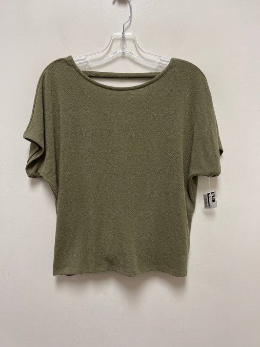 Green Top Short Sleeve Alya, Size M