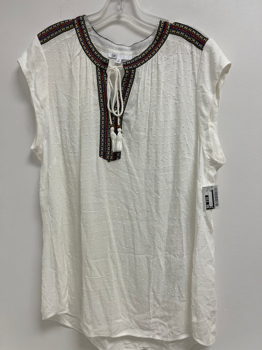 White Top Short Sleeve Dr2, Size 2x