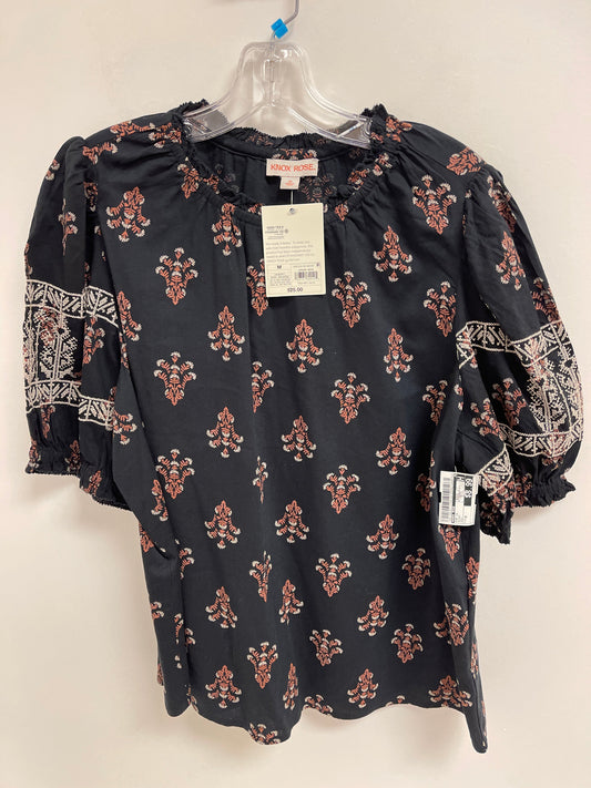 Top Short Sleeve By Knox Rose In Black, Size: M