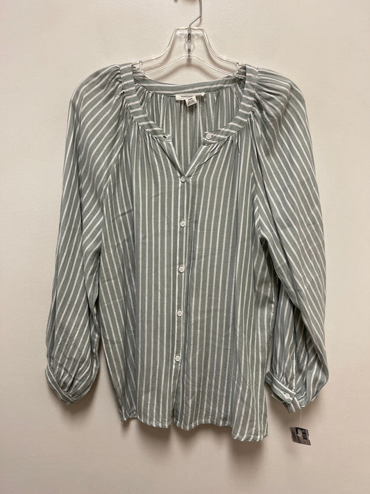 Blouse Long Sleeve By Beachlunchlounge In Grey, Size: M