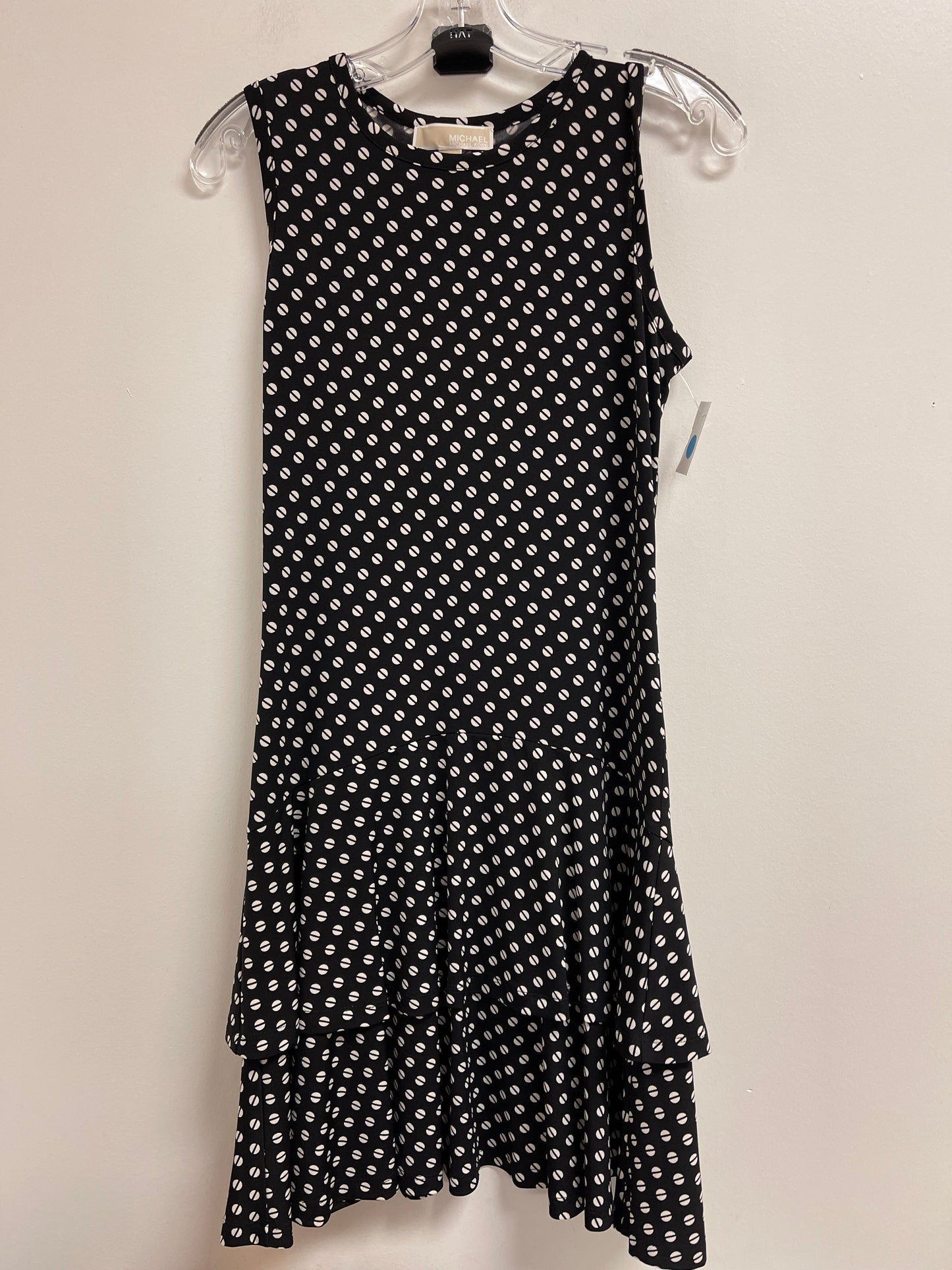 Dress Casual Short By Michael By Michael Kors In Black, Size: M