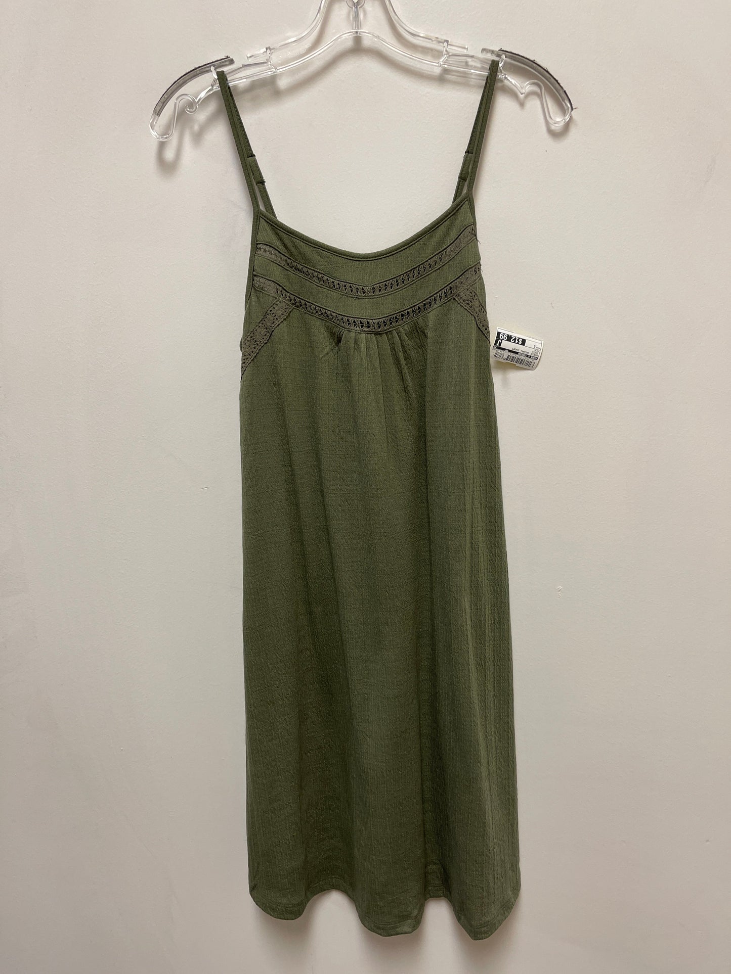 Dress Casual Short By Hem & Thread In Green, Size: S