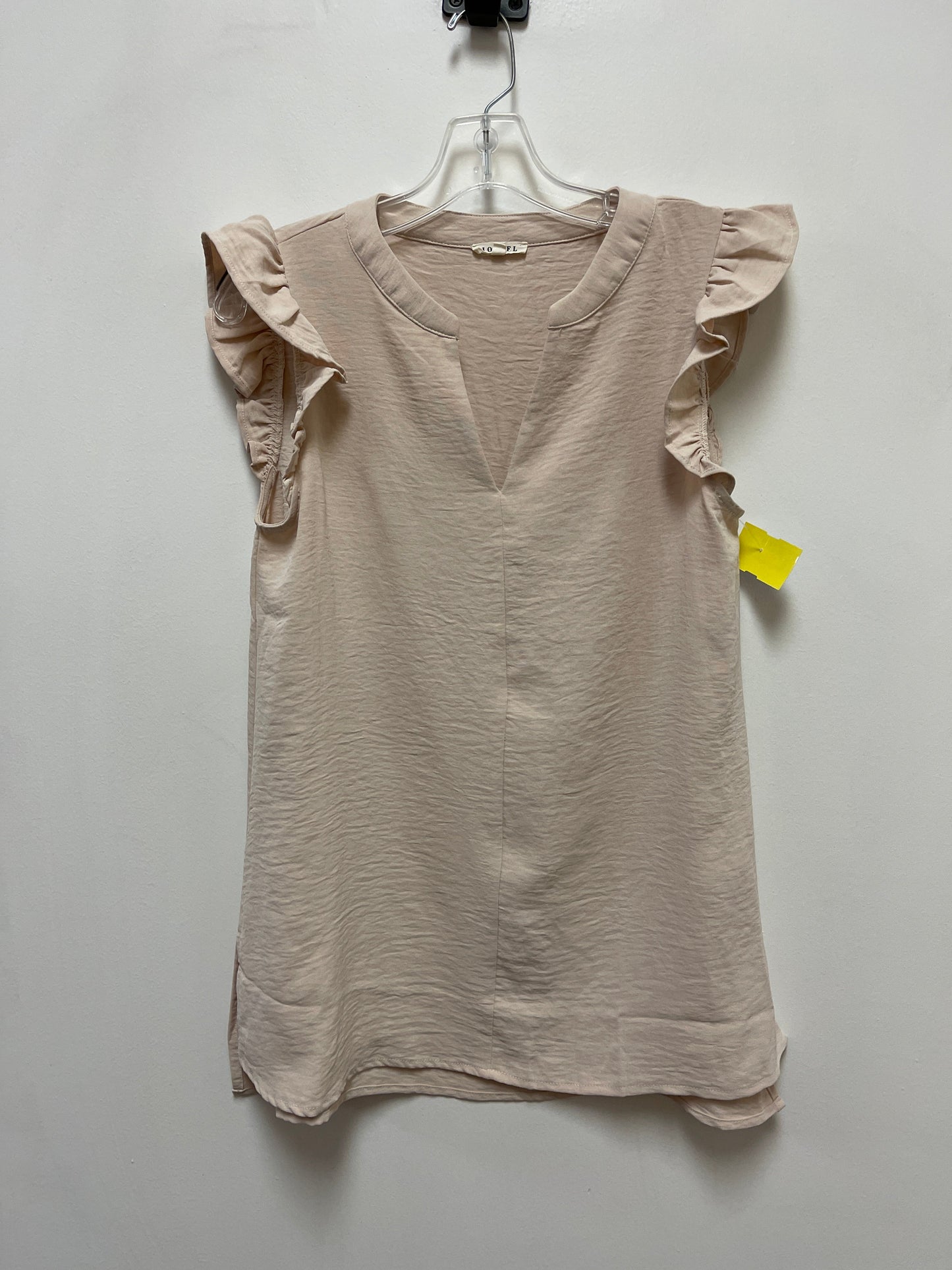 Top Sleeveless By Jodifl In Cream, Size: S