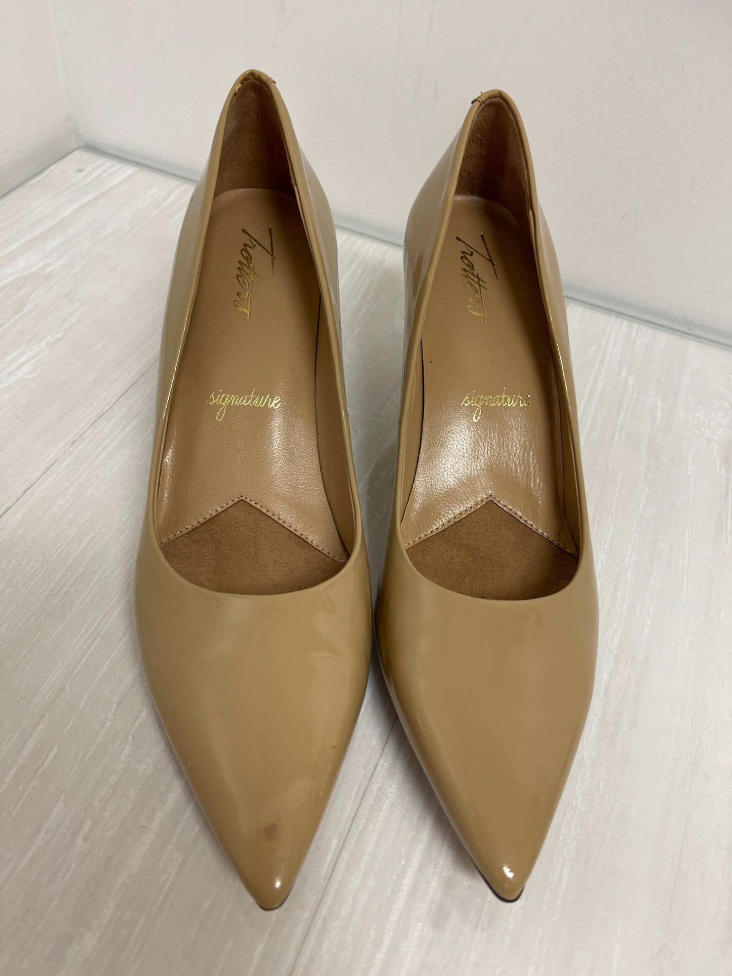 Shoes Heels Stiletto By Cmc In Tan, Size: 8