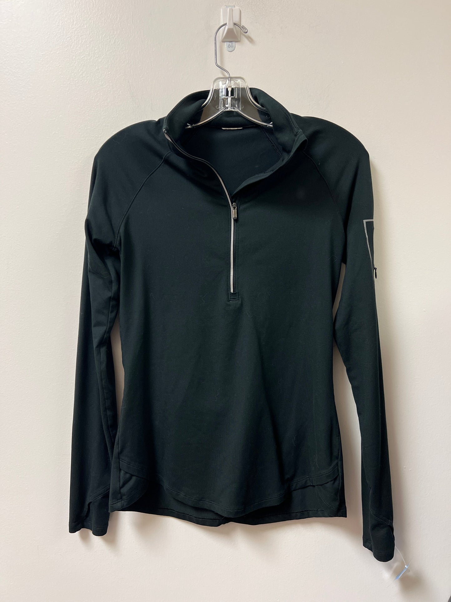 Athletic Top Long Sleeve Collar By Under Armour In Black, Size: S