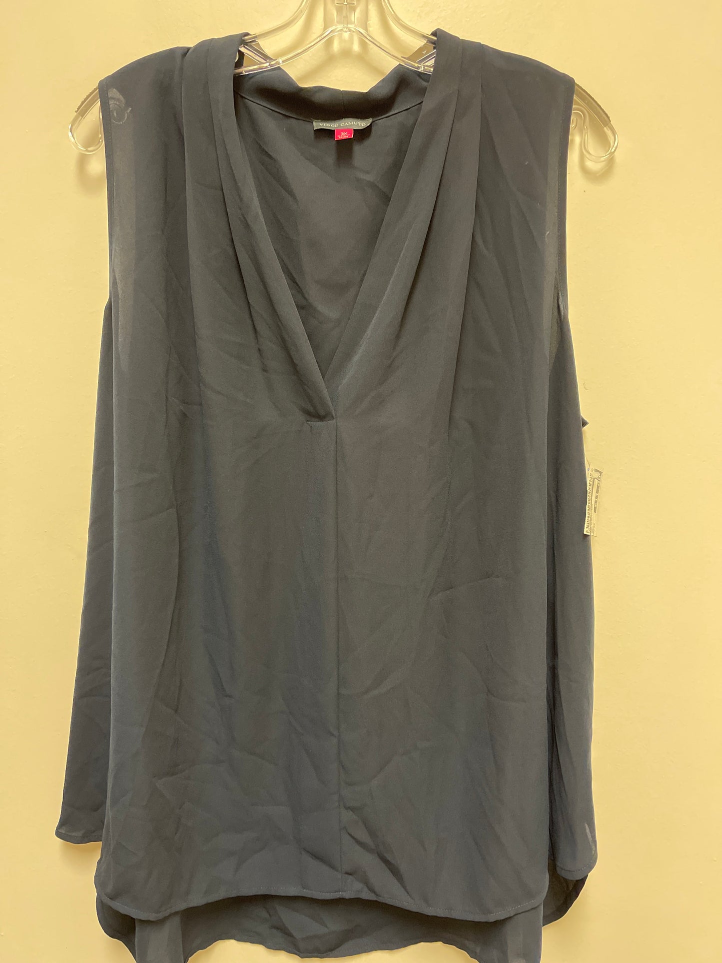 Top Sleeveless By Vince Camuto In Navy, Size: 3x