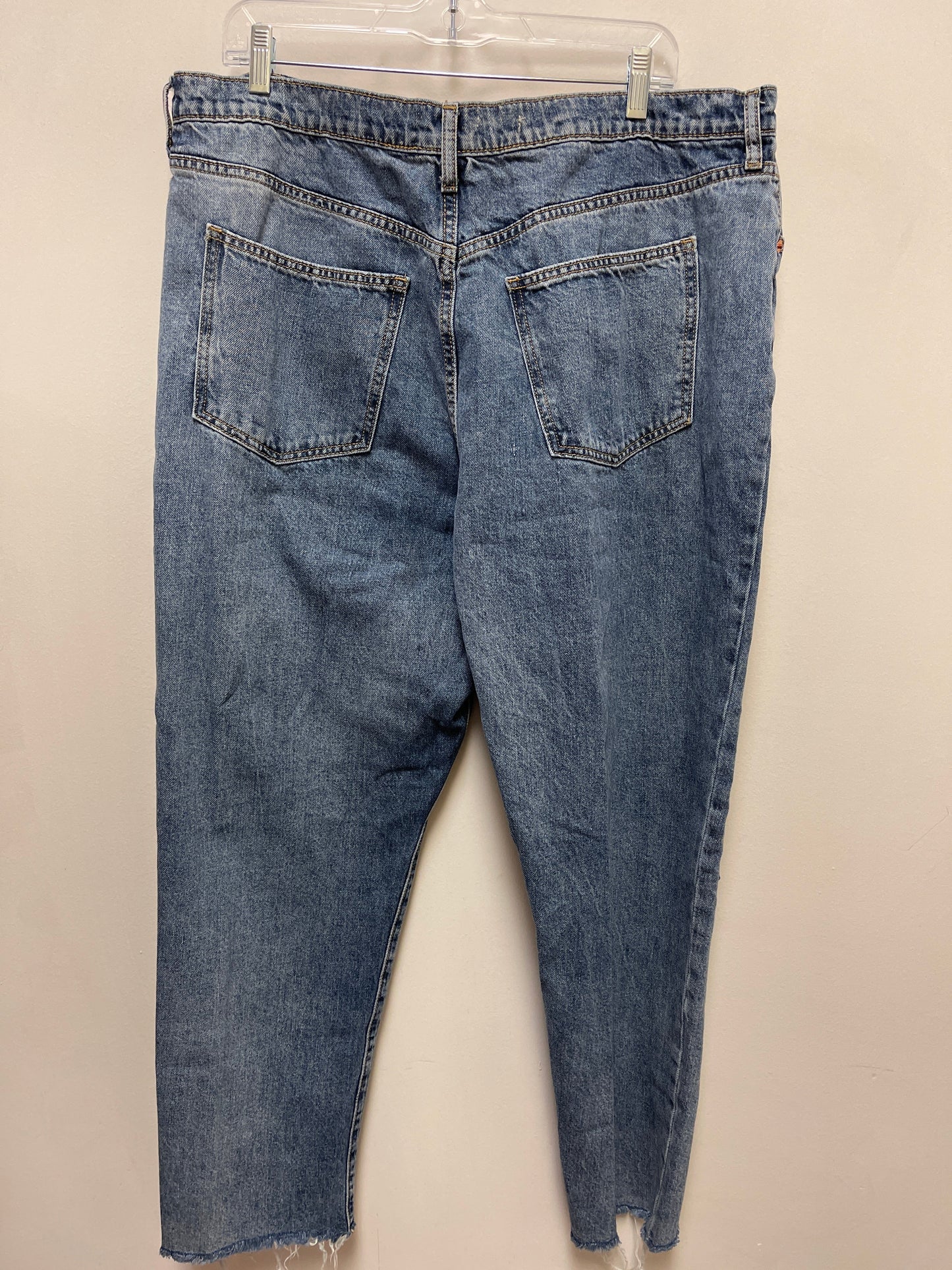 Jeans Straight By Universal Thread In Blue Denim, Size: 18