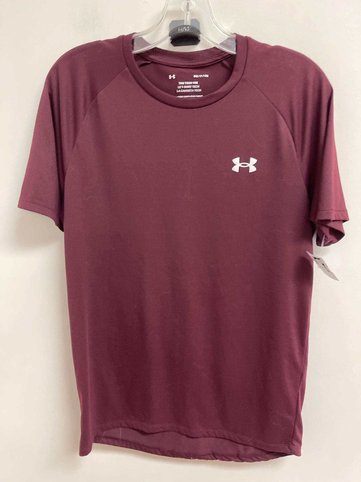 Athletic Top Short Sleeve By Under Armour In Maroon, Size: S