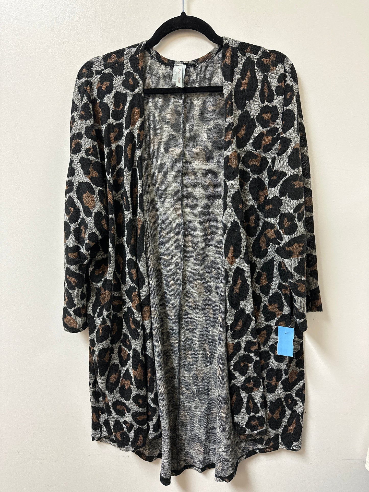 Sweater Cardigan By Clothes Mentor In Animal Print, Size: 3x