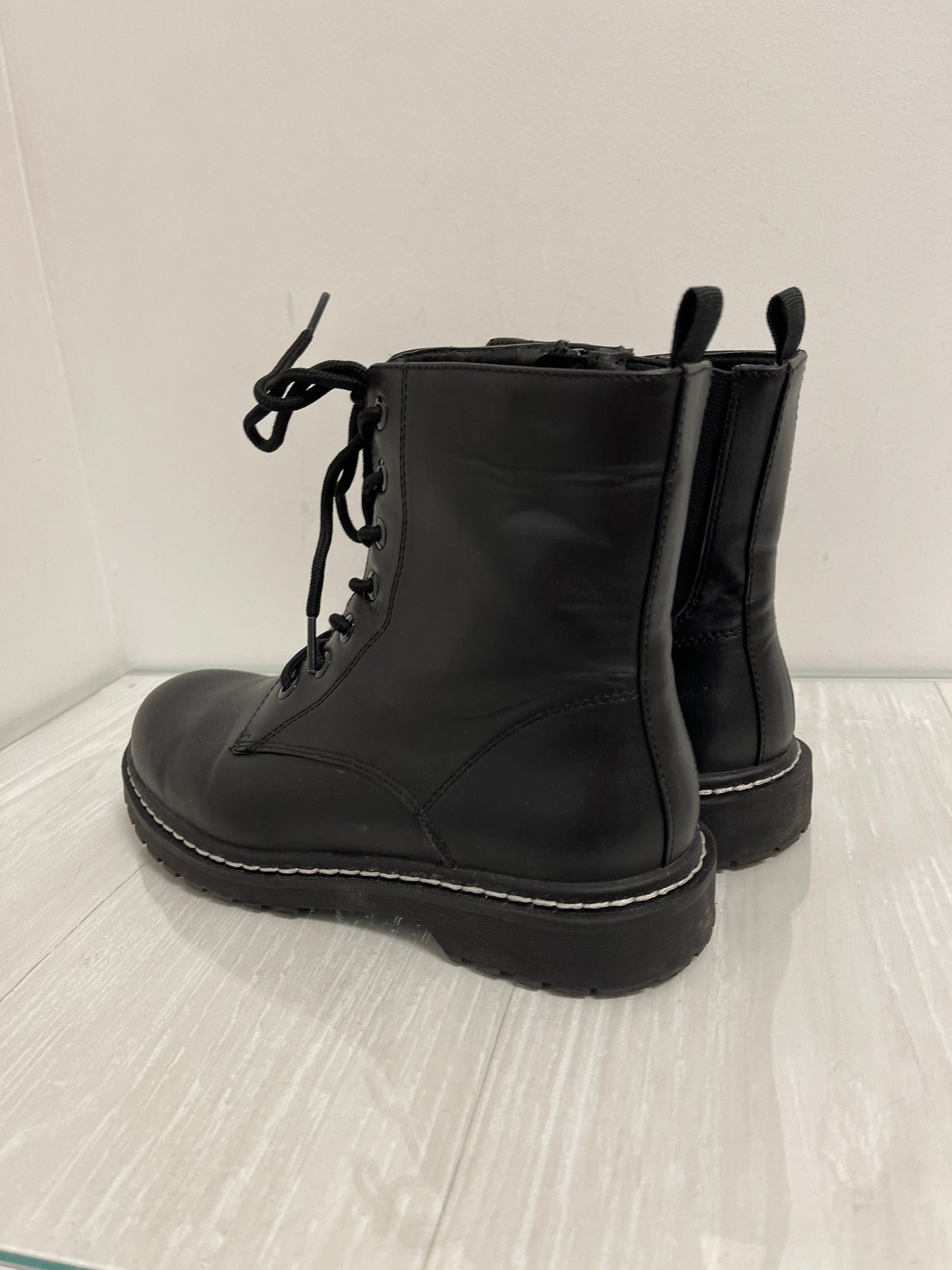 Boots Combat By Torrid In Black, Size: 8.5