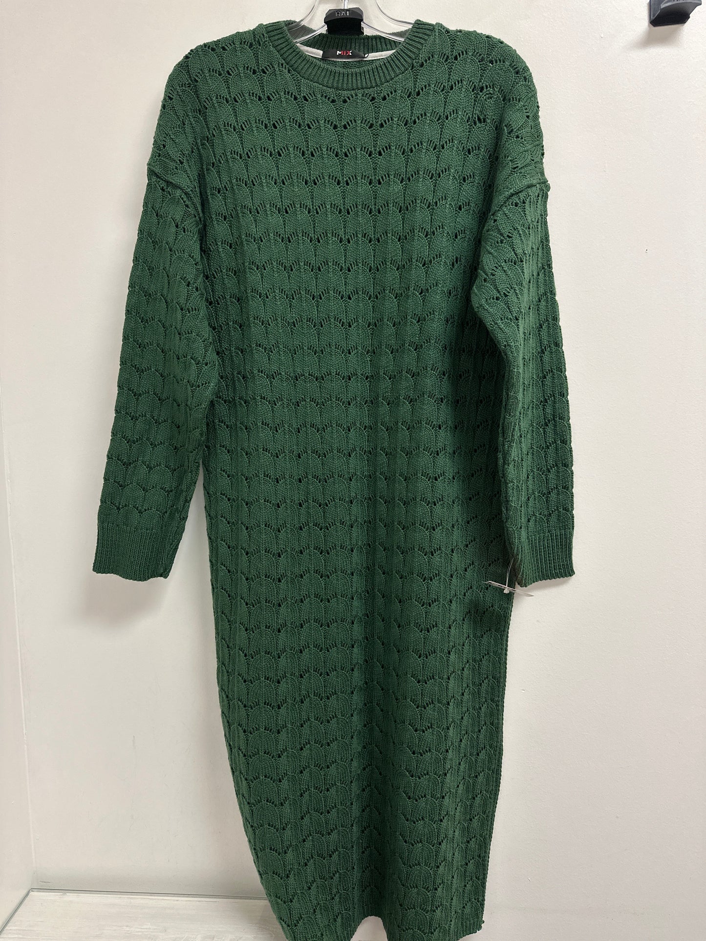 Tunic Long Sleeve By Clothes Mentor In Green, Size: L