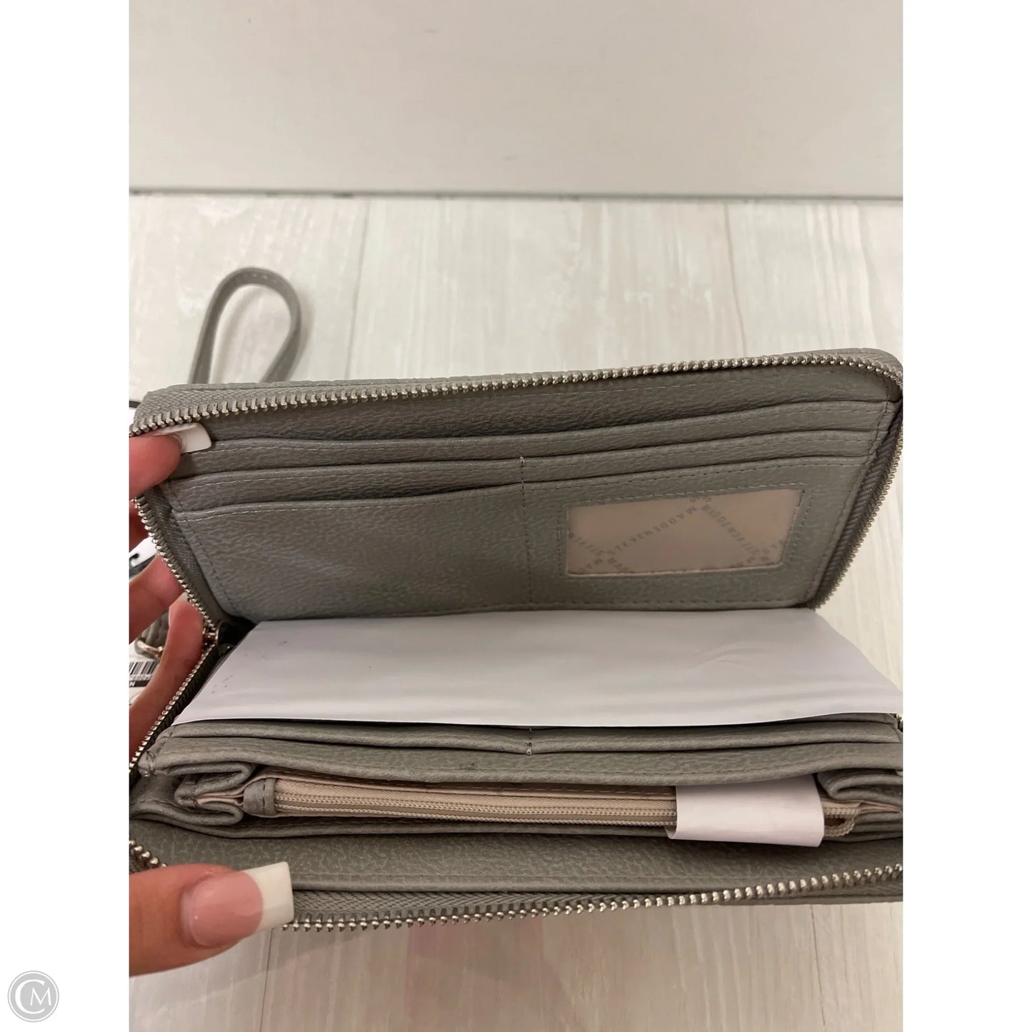 Wallet By Steve Madden, Size: Large