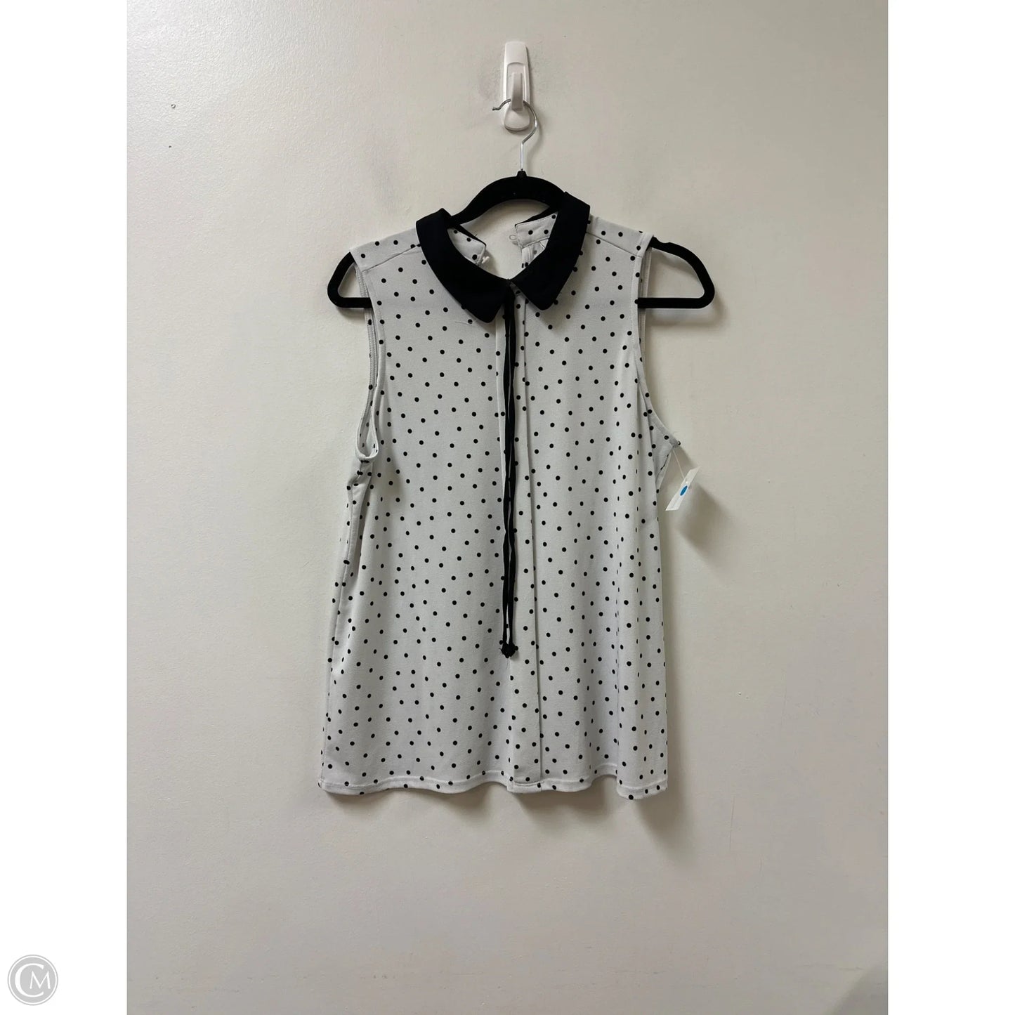 Top Sleeveless By Elle In Polkadot Pattern, Size: S