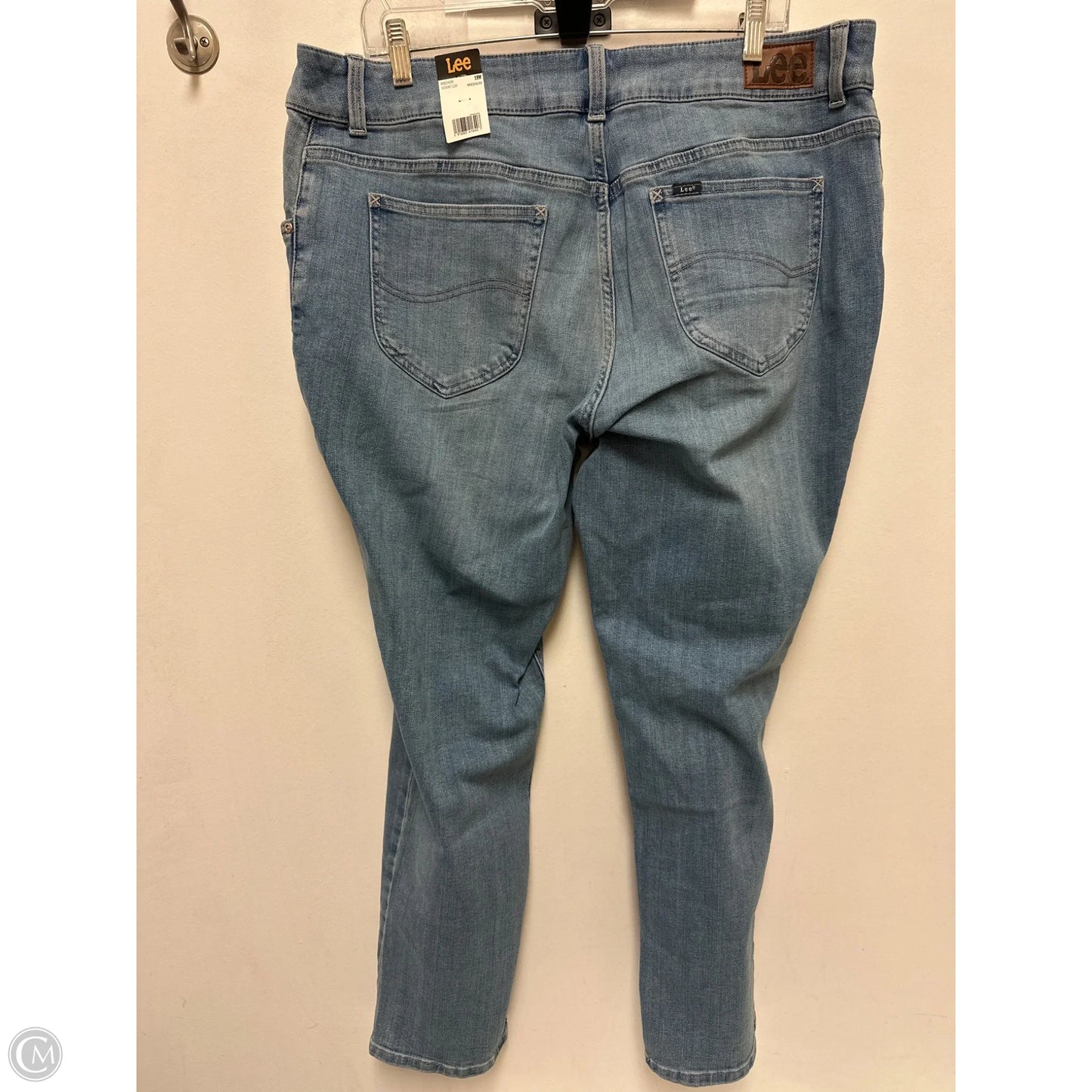 Jeans Straight By Lee In Blue Denim, Size: 18