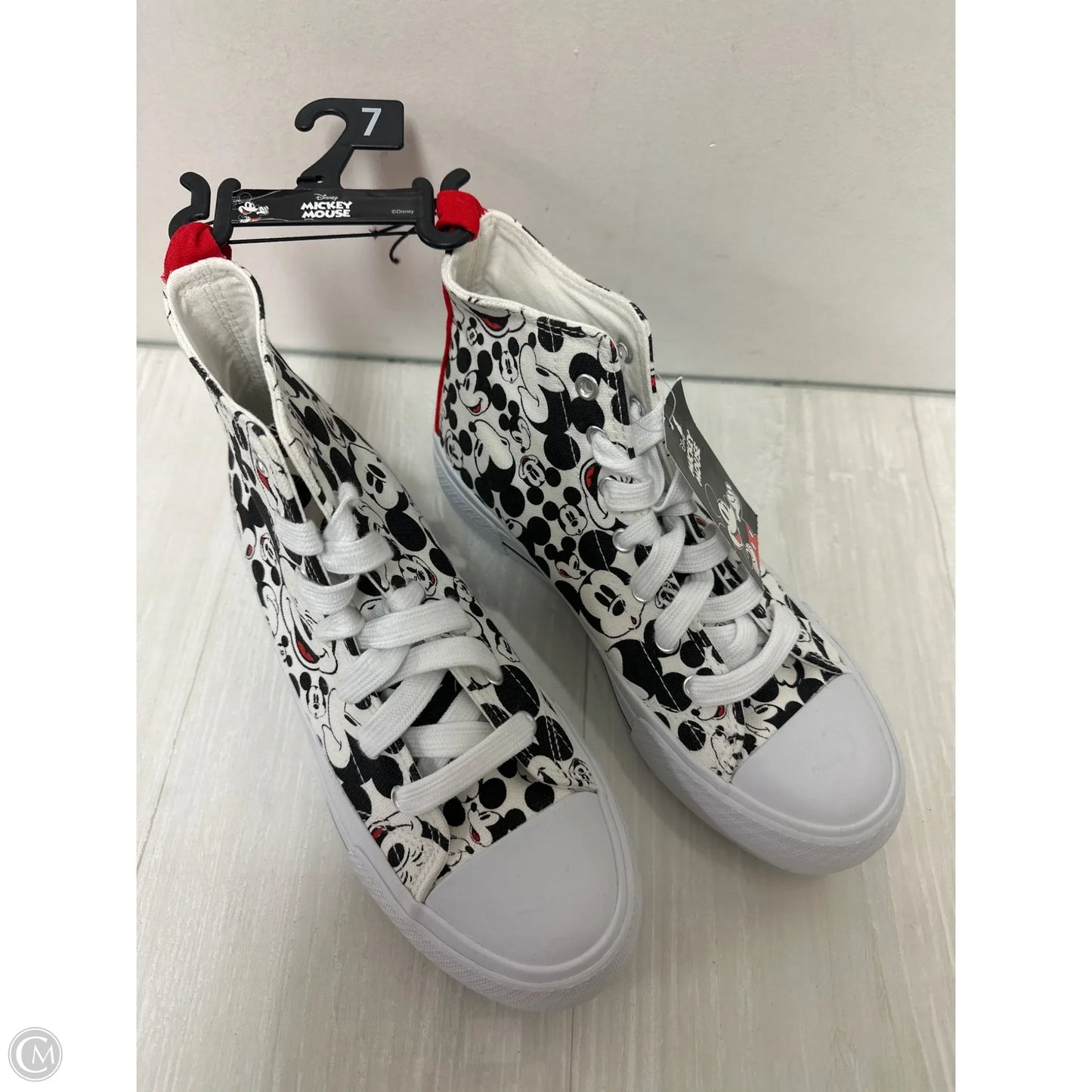 Shoes Sneakers By Disney In Black & White, Size: 7