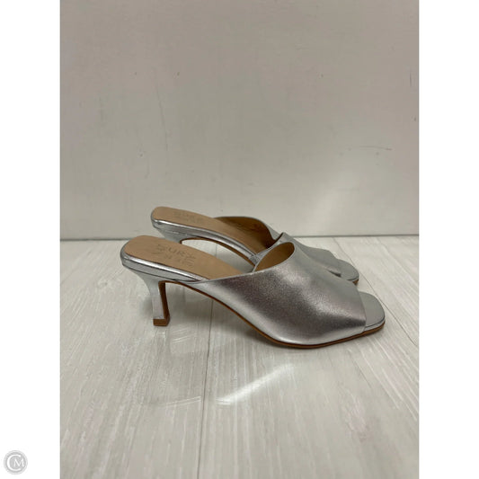 Shoes Heels Stiletto By Naturalizer In Silver, Size: 7